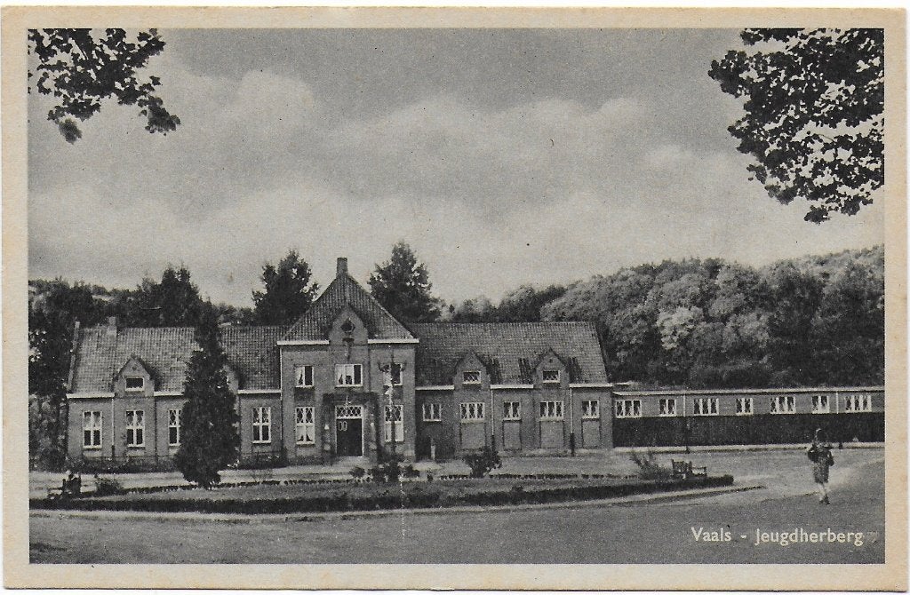 Vaals oude ongelopen ansichtkaart Jeugdherberg - B4988, Ophalen of Verzenden, 1980 tot heden, Ongelopen, Limburg
