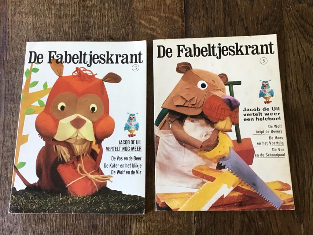 Fabeltjeskrant boeken, 2 stuks, Meerdere stripboeken, Ophalen of Verzenden, Gelezen