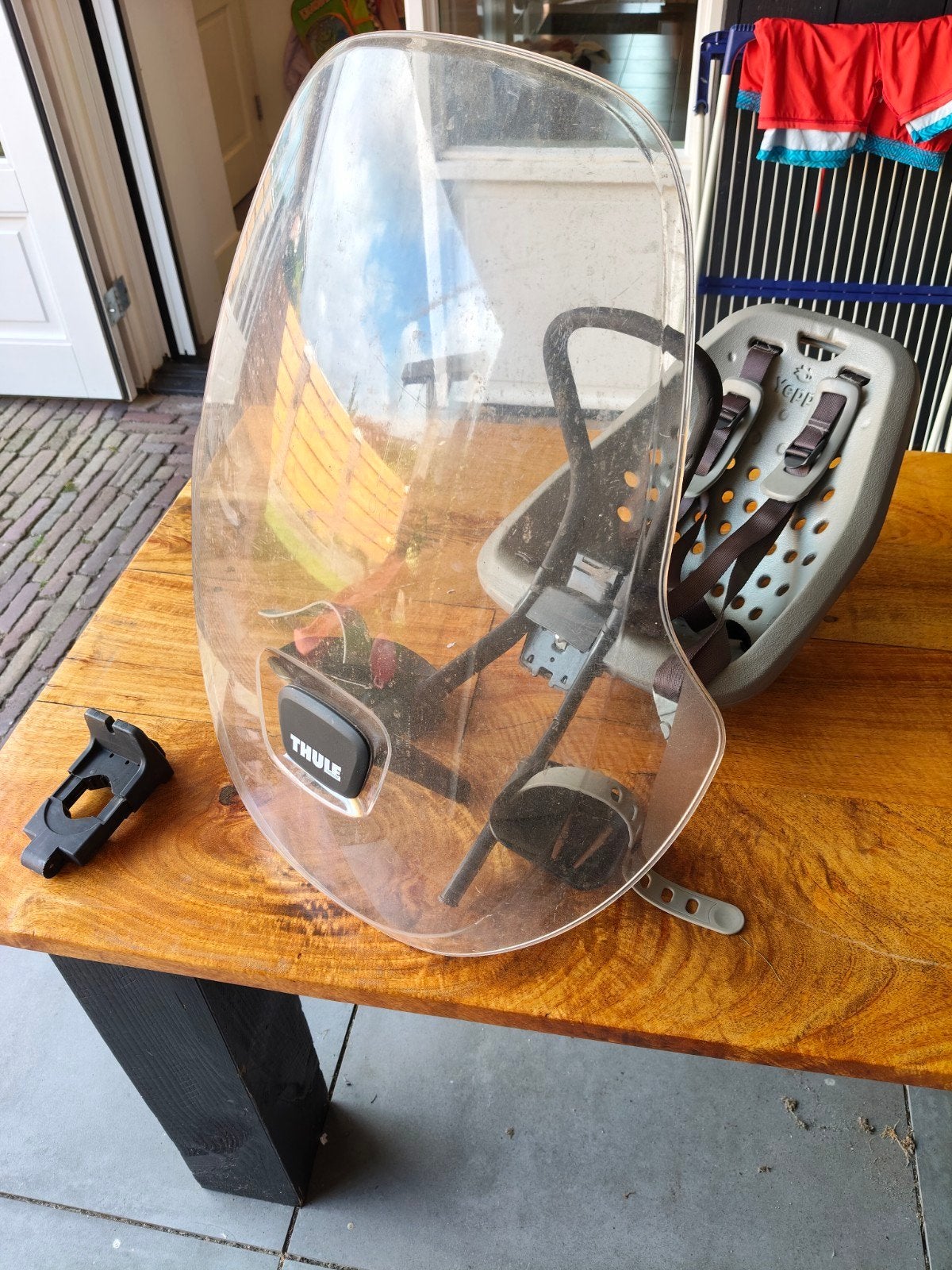 kinderzitje met windscherm, Fietsen en Brommers, Ophalen