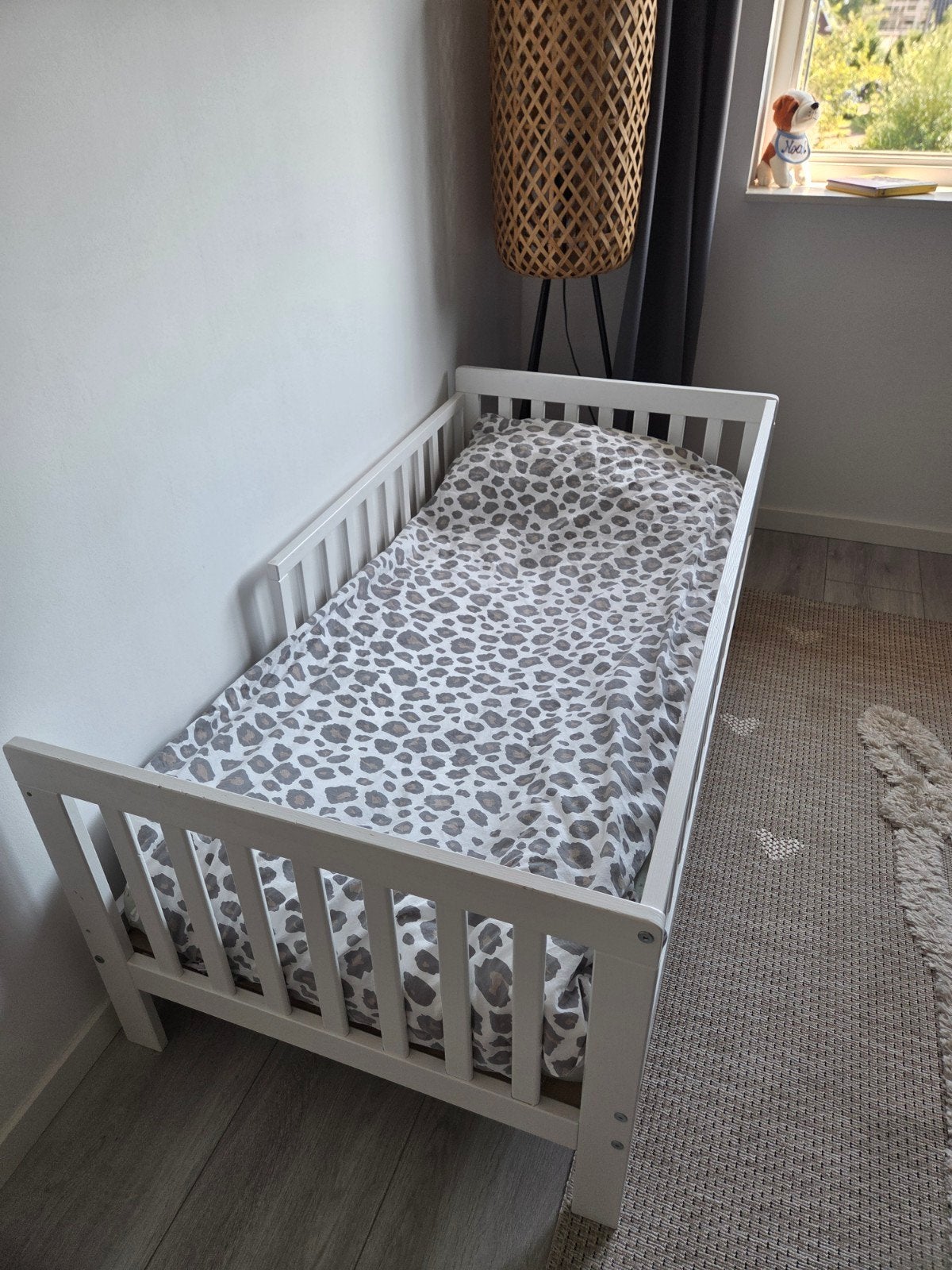 Petit Amelie peuterbed 140x70 incl. matras, Ophalen, Gebruikt, 70 tot 85 cm, 140 tot 160 cm