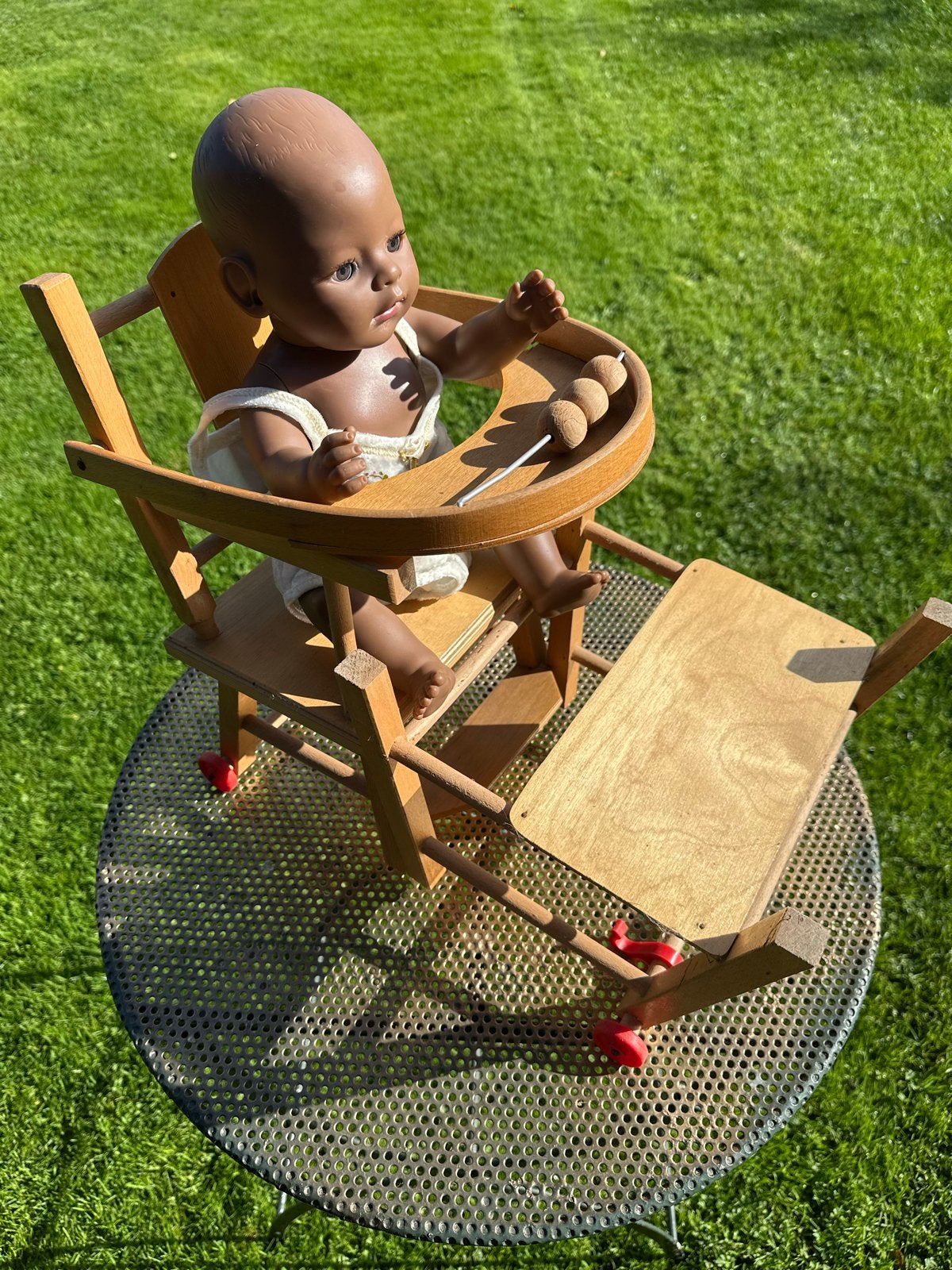 Vintage Baby Born poppen met Houten Kinderstoel, Ophalen of Verzenden, Gebruikt, Babypop