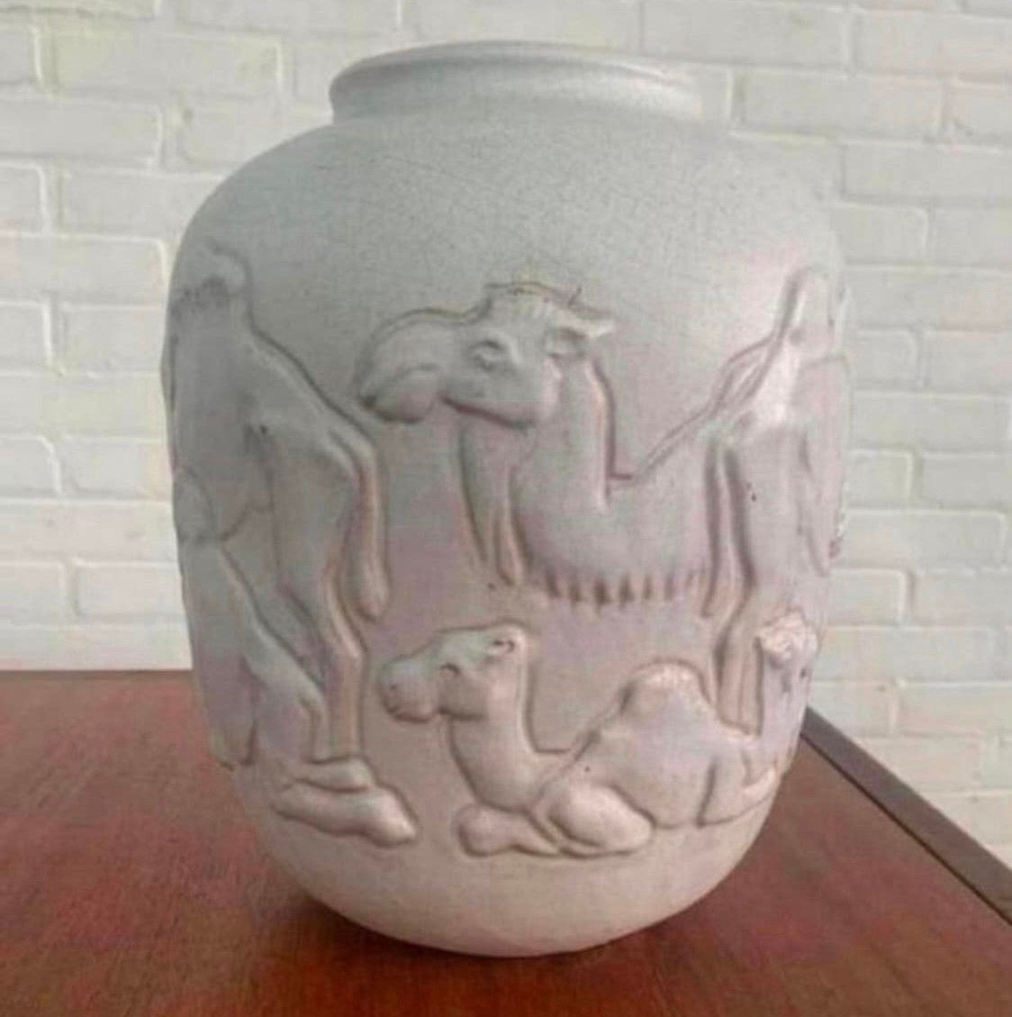 Vaas Grijs kamelen vaas Bouke Mobach (2) en Klaas Mobach (2), Antiek en Kunst, Ophalen of Verzenden
