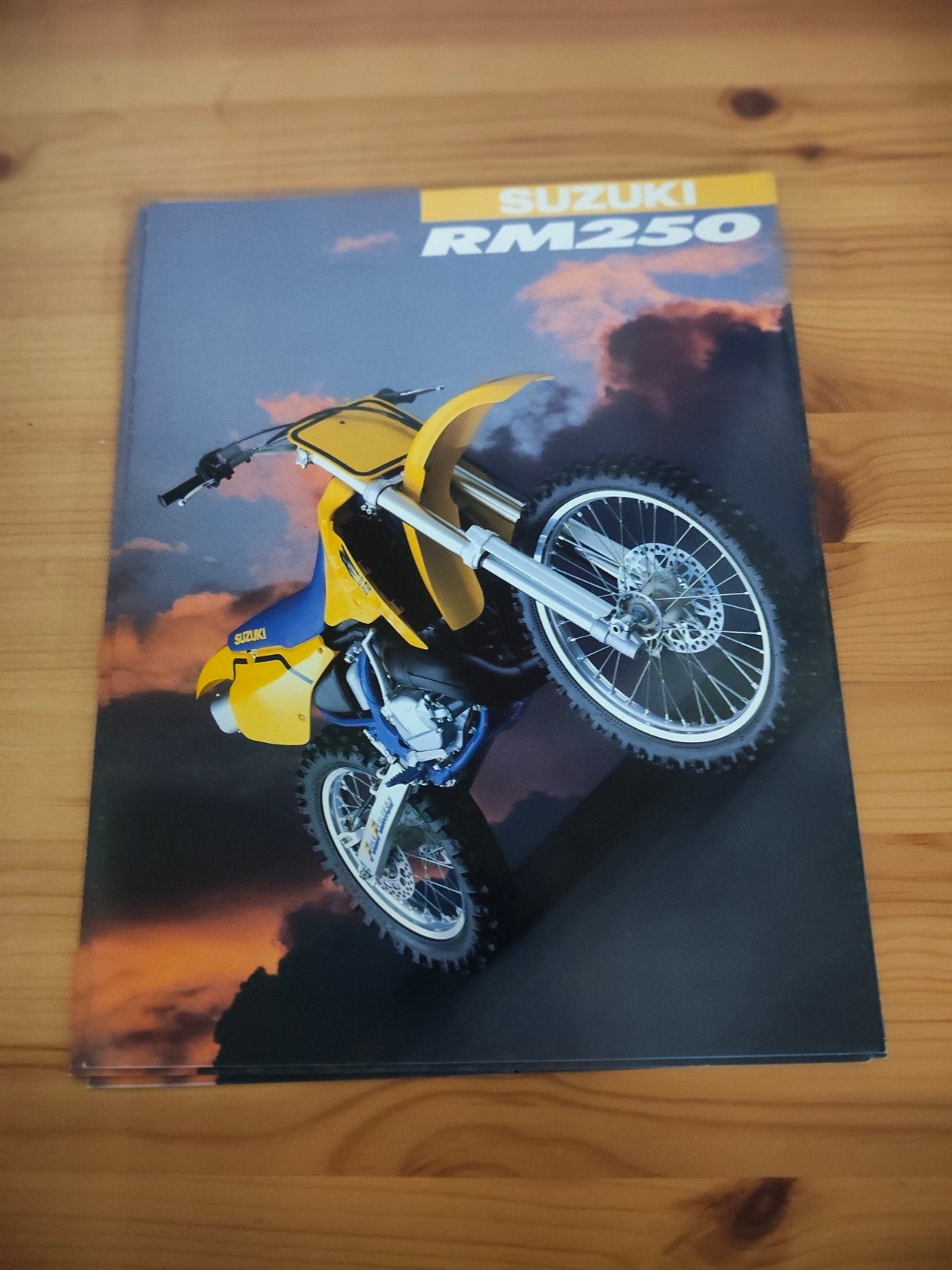 Originele folders Suzuki RM 80/125/250 1989, Ophalen of Verzenden, Suzuki