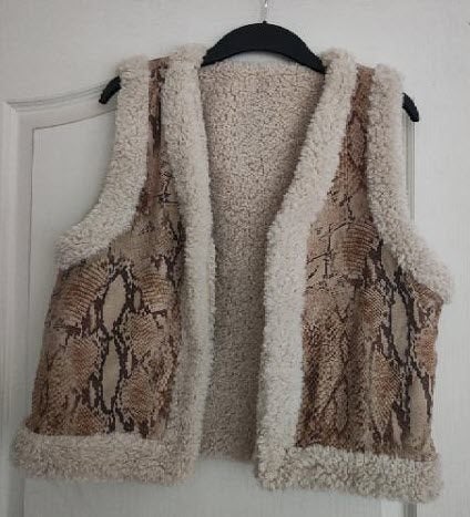 Mooie bodywarmer tweezijdig, maat S, Kleding | Dames, Bodywarmers, Meerkleurig, Ophalen of Verzenden, Maat 36 (S), Onbekend