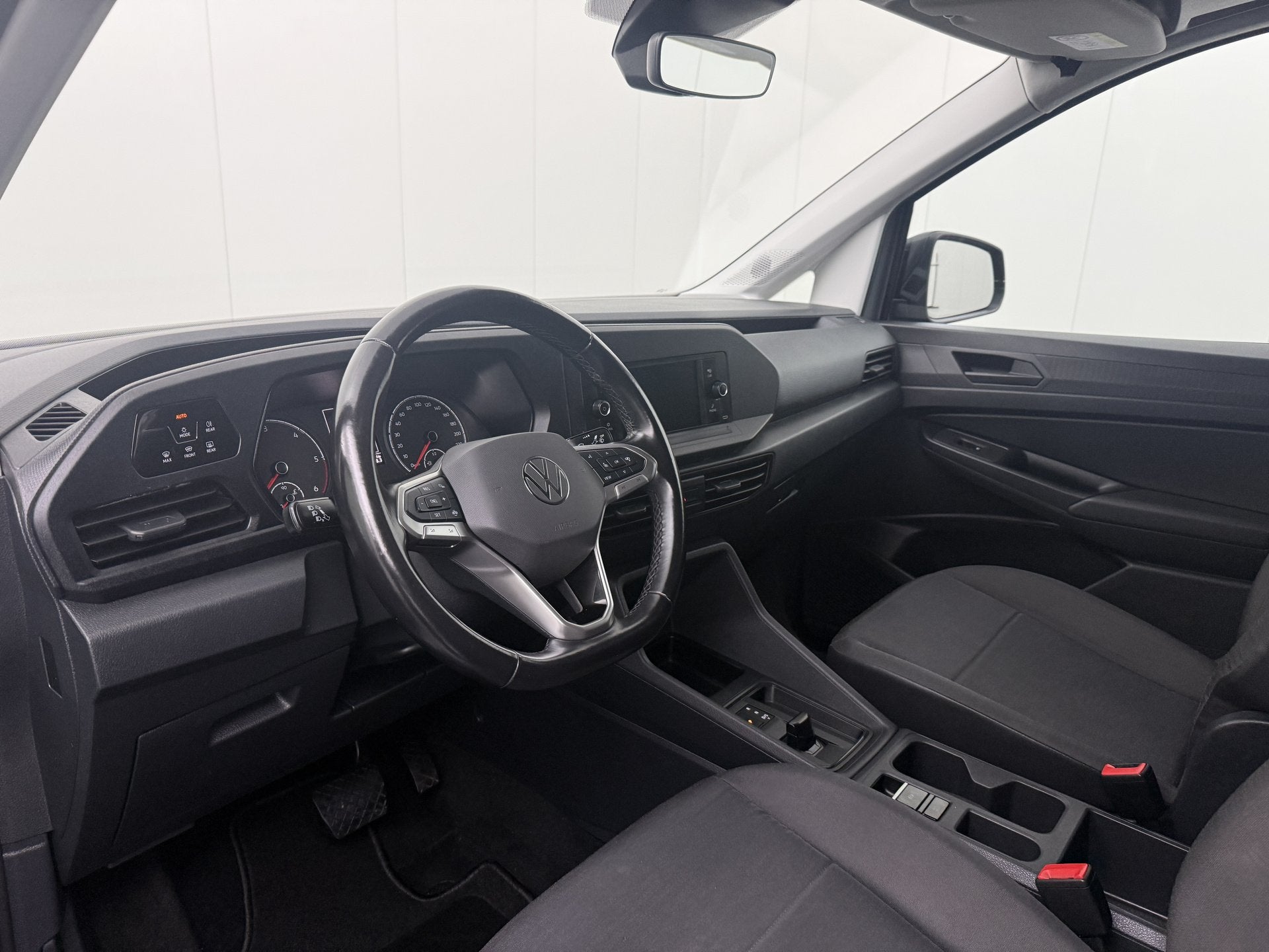 Volkswagen Caddy 2.0TDI 122PK DSG Automaat Maxi | Multimedia, Automaat, Dealer onderhouden, Gebruikt, Euro 6