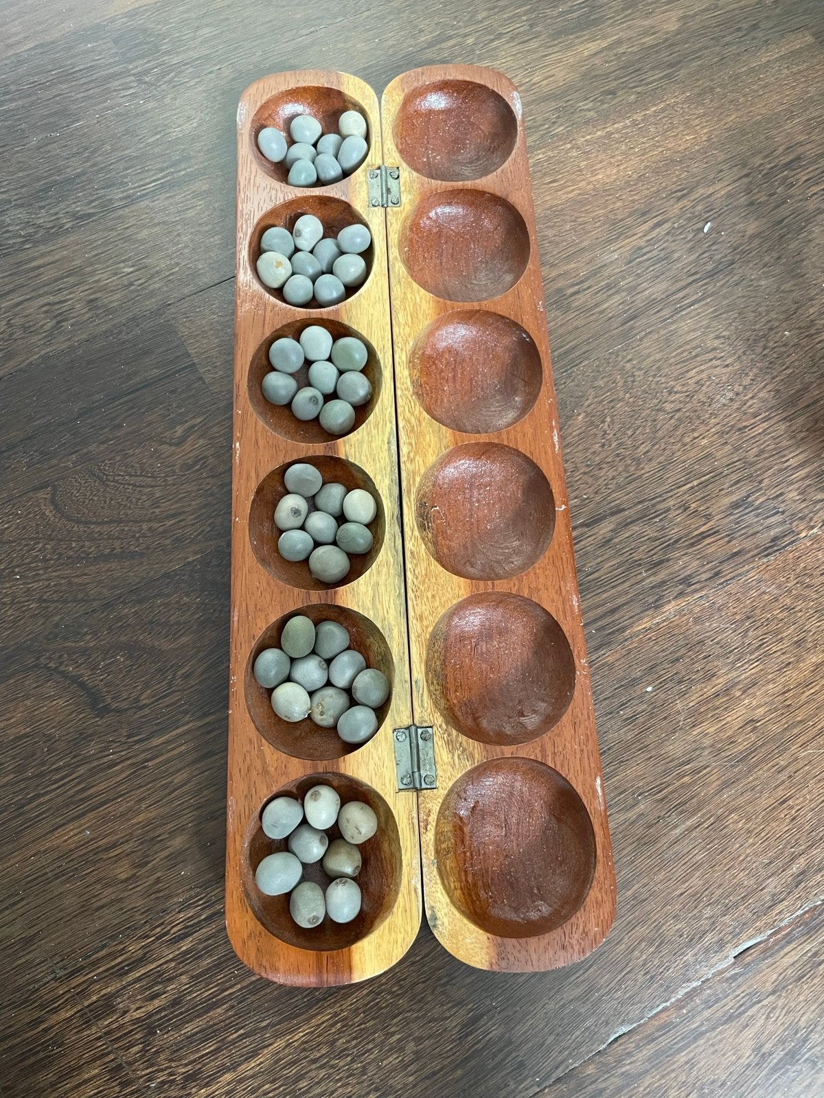 Mancala reisspel - Houten bordspel met stenen, Een of twee spelers, Ophalen of Verzenden, Gebruikt, Reisspel