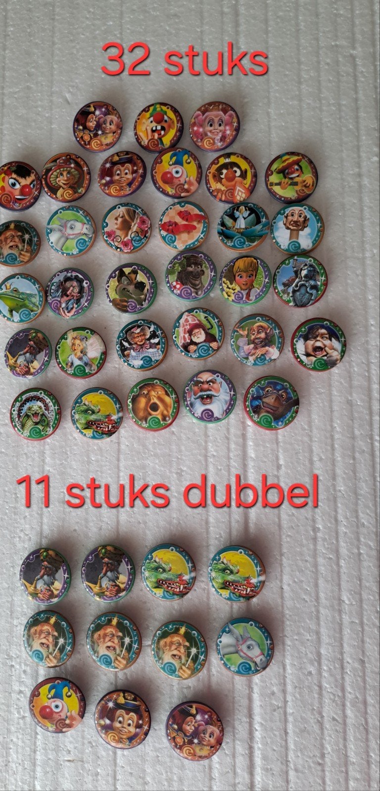 Efteling buttons - 43 stuks, Verzamelen, Ophalen of Verzenden, Gebruikt, Overige typen