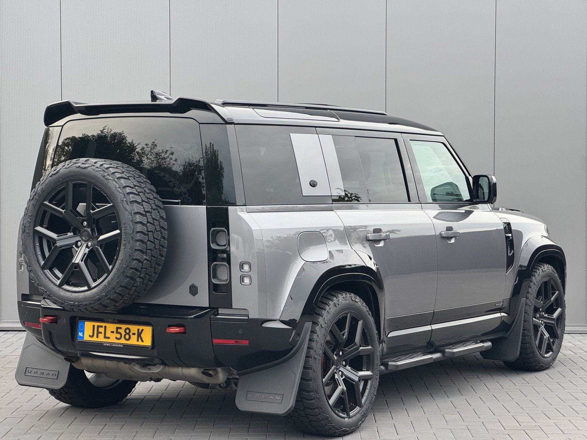 Land Rover Defender 110 3.0 P400 110 X URBAN | Panorama | St, Auto's, Land Rover, Automaat, Dealer onderhouden, Gebruikt, 2996 cc