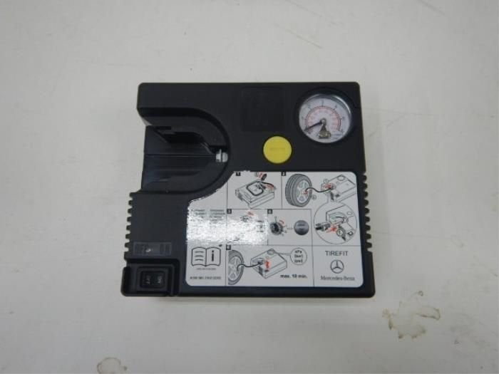 Mercedes-Benz C-Klasse W205 Compressor, Ophalen of Verzenden, Gebruikt