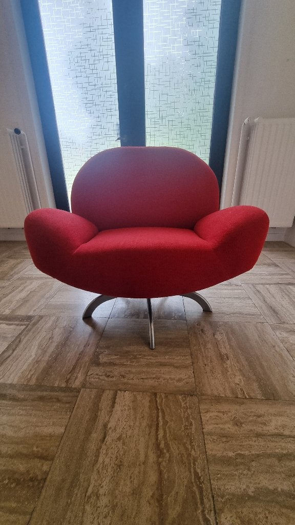 rode vlinder fauteuil (360 graden draaibaar), Ophalen, Minder dan 75 cm, Zo goed als nieuw, Stof