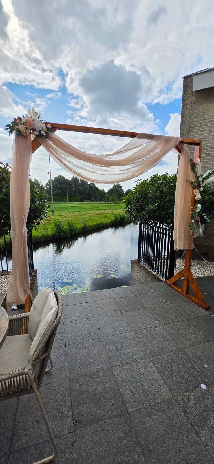 Houten Trouwboog / Decoratieboog te koop, Ophalen, Zo goed als nieuw, Versiering, Geboorte of Huwelijk