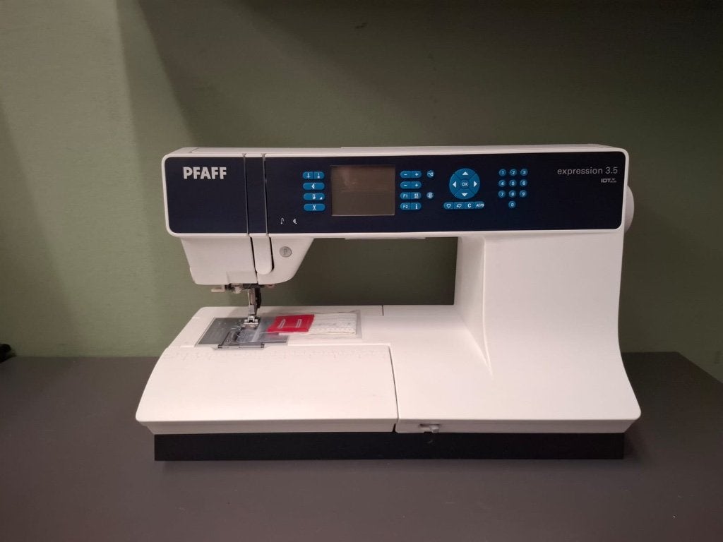 Pfaff expression 3.5 met IDT, Ophalen of Verzenden, Zo goed als nieuw, Naaimachine, Pfaff