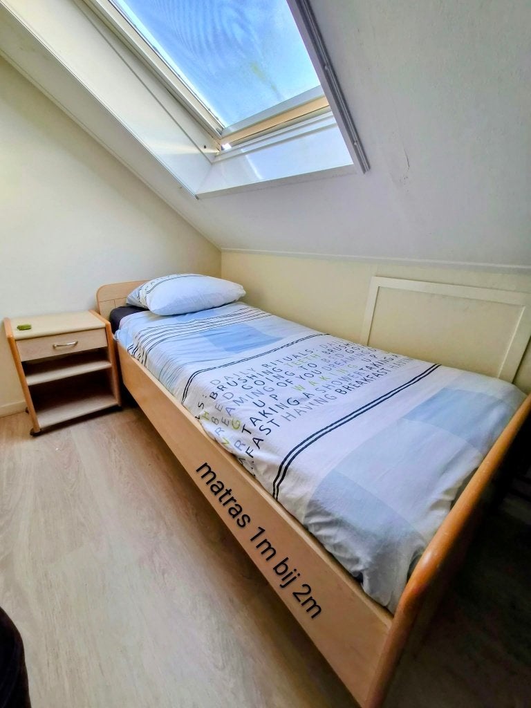 Senioren bed, Ophalen, 90 cm, Eenpersoons, Bruin