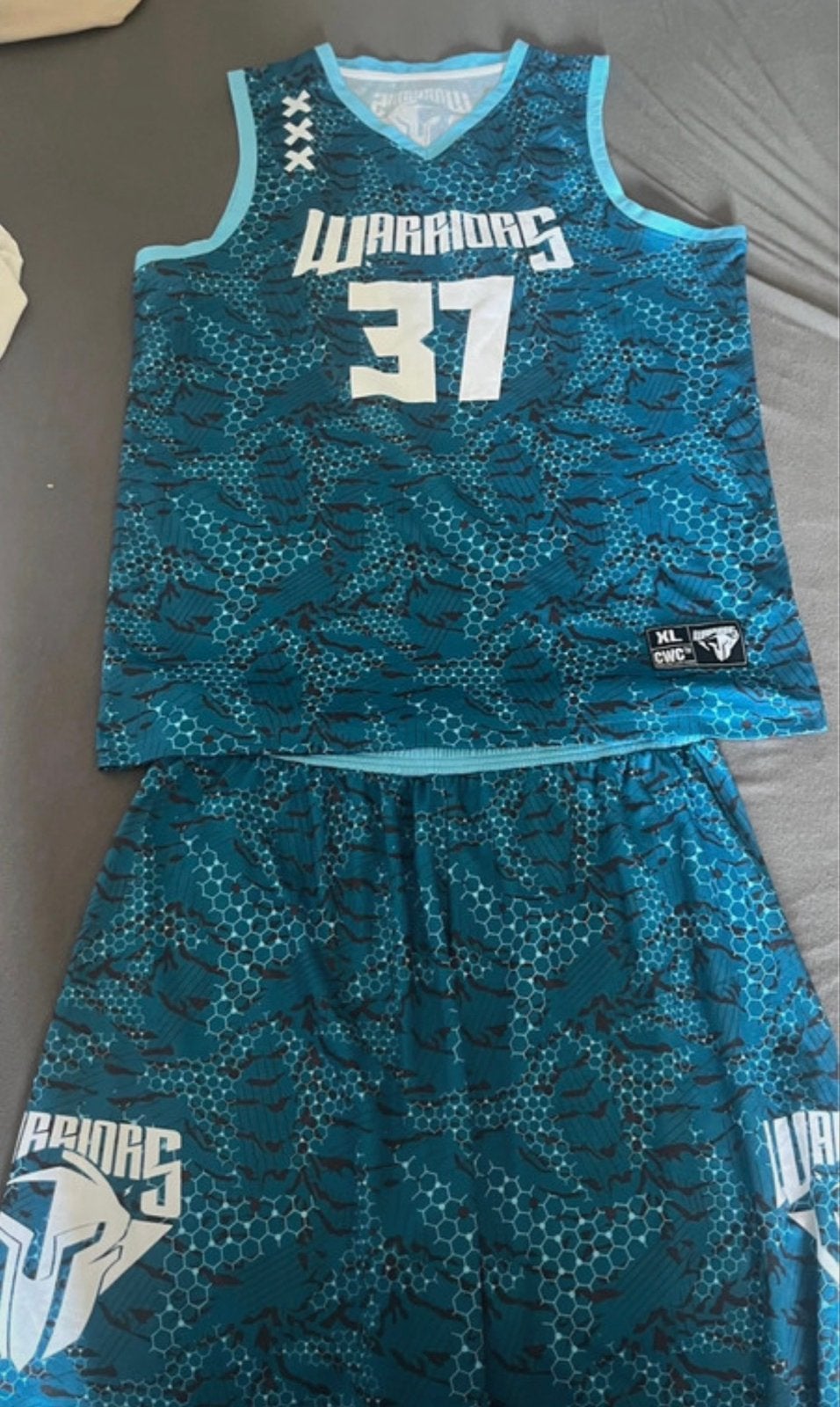 CWC Basketbalset XL - Warriors #37 Bindelmeer, Sport en Fitness, Basketbal, Ophalen of Verzenden, Zo goed als nieuw, Kleding