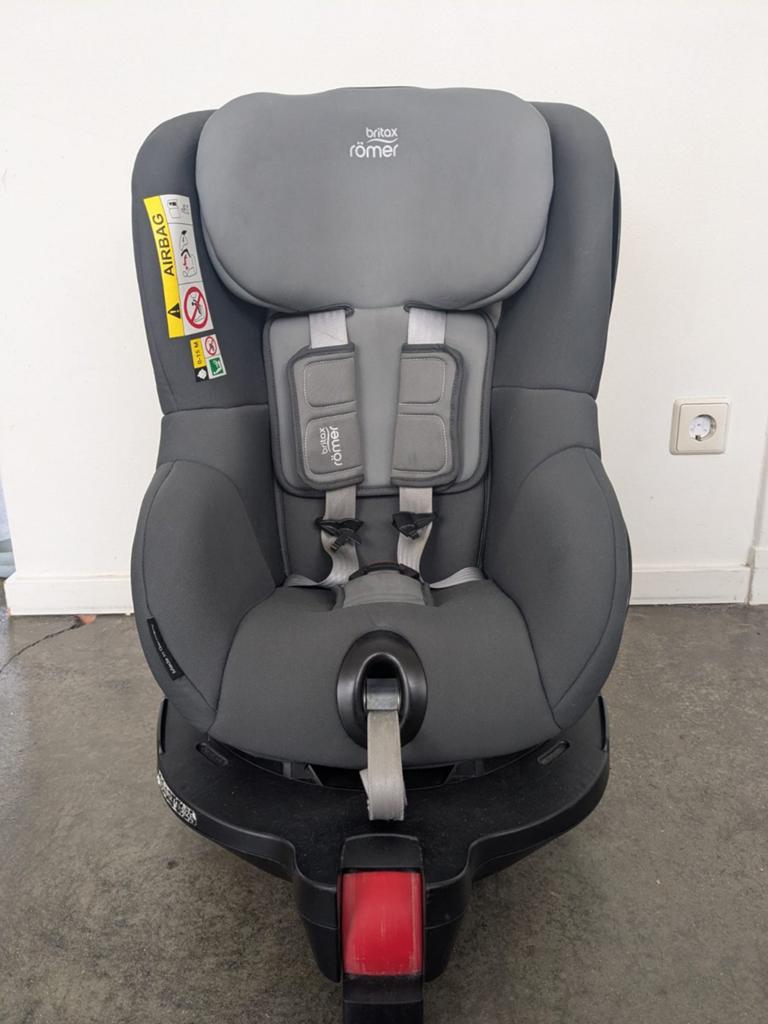 Britax Römer Dualfix M i-Size autostoel, Kinderen en Baby's, Autostoeltjes, Ophalen, Romer, 0 t/m 18 kg, Zijbescherming