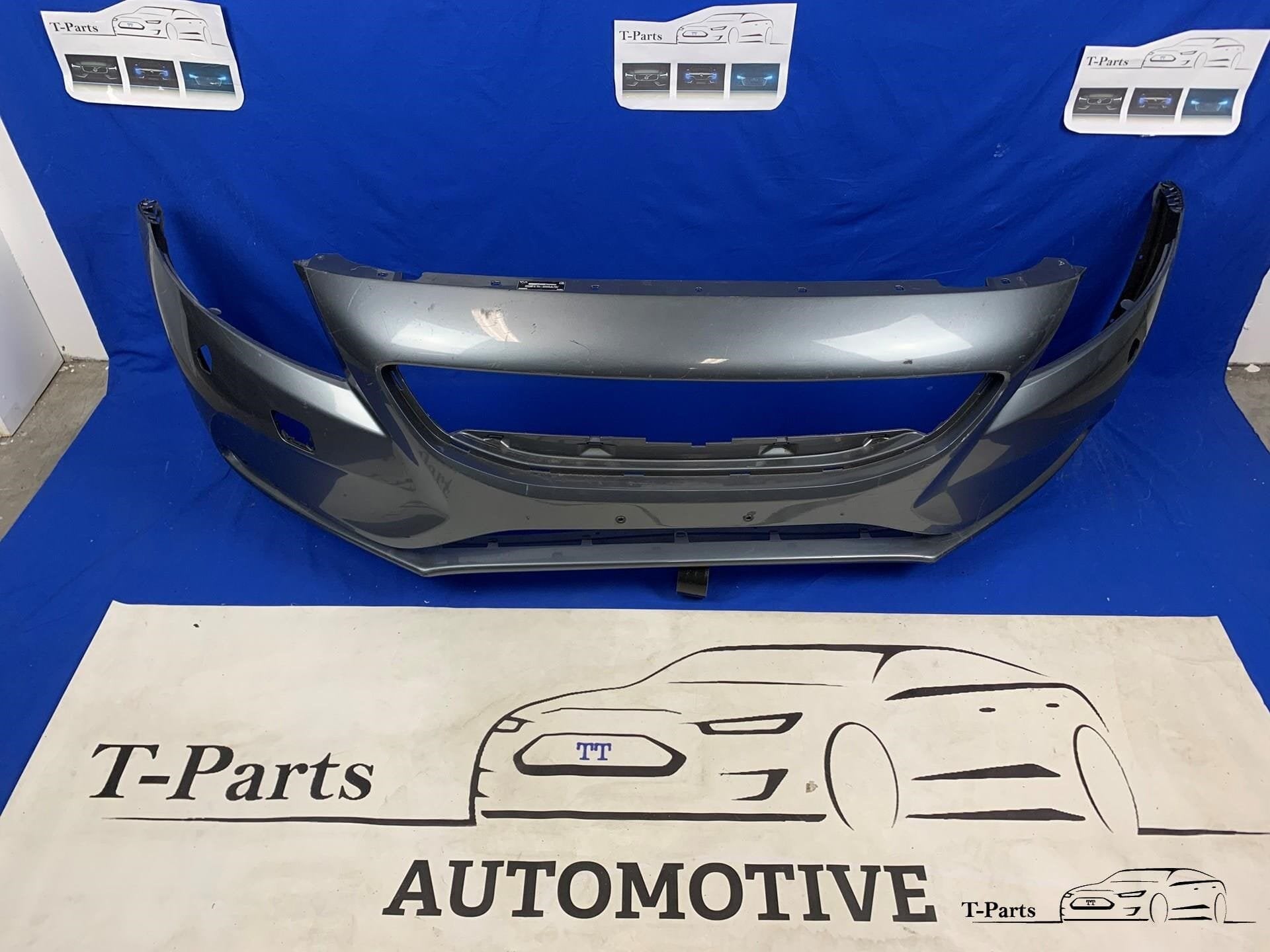 Volvo v40 voorbumper 2012+, Auto-onderdelen, Carrosserie en Plaatwerk, Info@fabrikant.eu, Voor, Ophalen of Verzenden, Volvo
