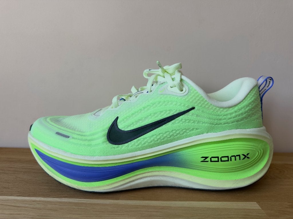 Nike Vomero Plus, Sport en Fitness, Loopsport en Atletiek, Ophalen of Verzenden, Zo goed als nieuw, Hardlopen, Hardloopschoenen