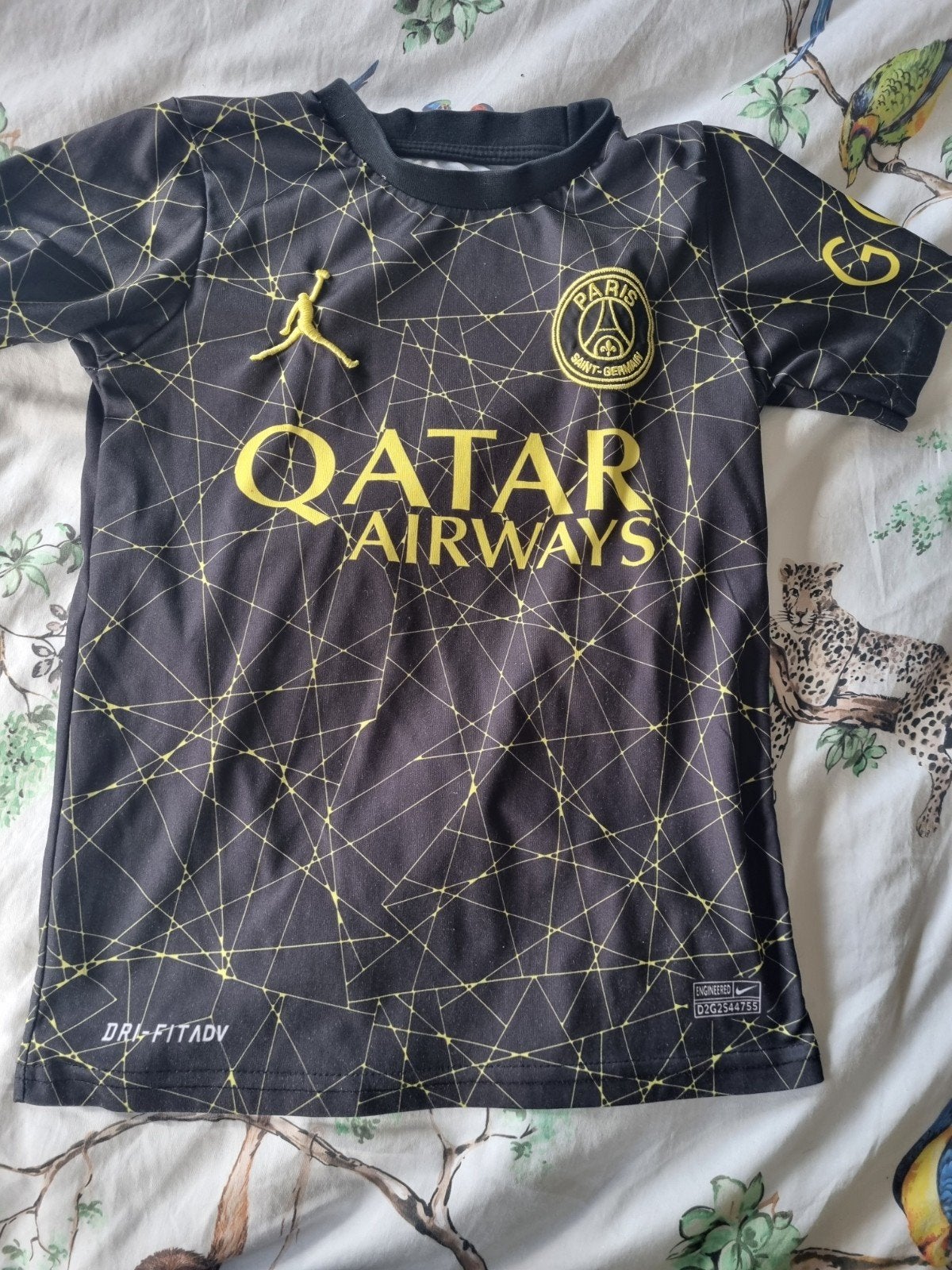 Voetbal shirt mbappe 128, Ophalen, Zo goed als nieuw, Jongen of Meisje, Shirt of Longsleeve