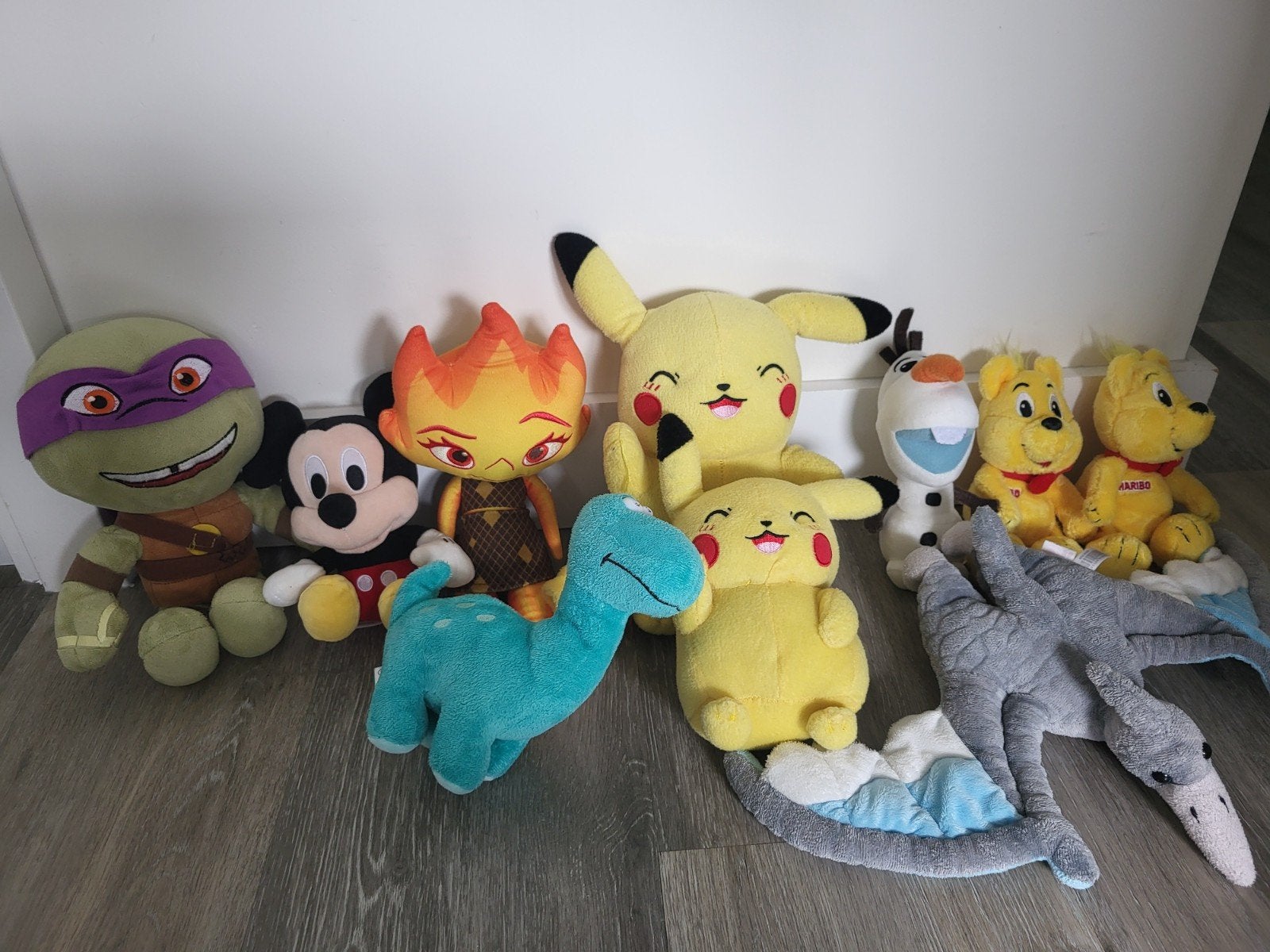 Grote collectie knuffels: Disney, Pokémon,  en meer!, Kinderen en Baby's, Speelgoed | Knuffels en Pluche, Ophalen, Disney, Middelgroot (20 tot 80 cm)