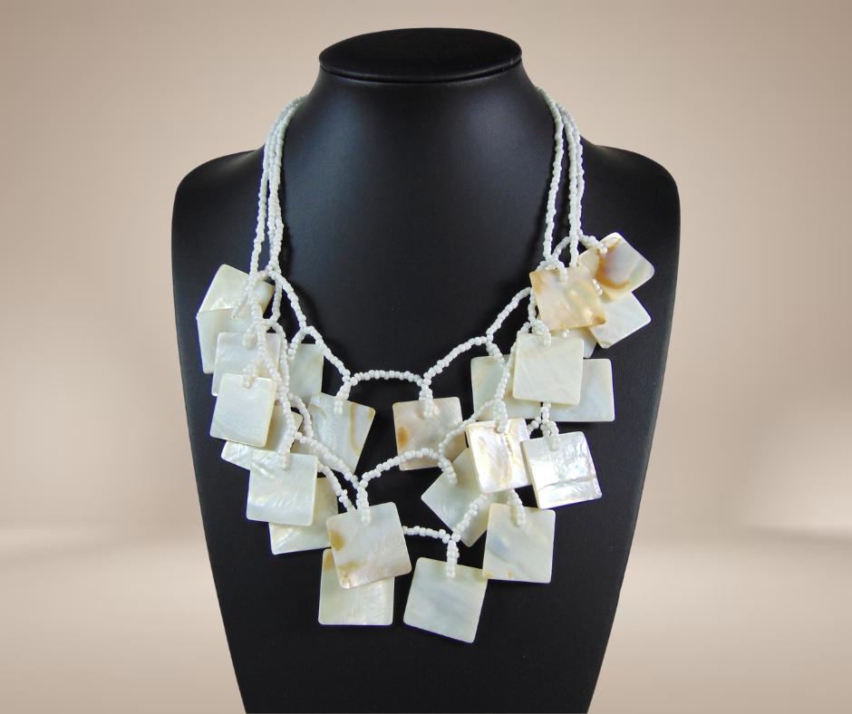 Speelse vintage witte PARELMOER vierkanten waterval ketting!, Sieraden, Tassen en Uiterlijk, Kettingen, Verzenden, Wit, Zo goed als nieuw