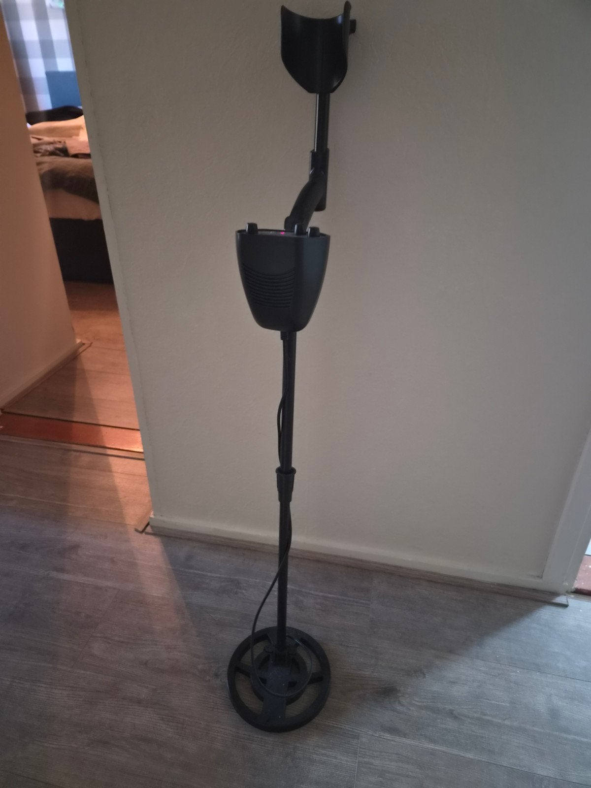 Metaaldetector voor beginners - Zo goed als nieuw, Hobby en Vrije tijd, Metaaldetectors, Zo goed als nieuw, 30 cm of minder, Instelbare gevoeligheid