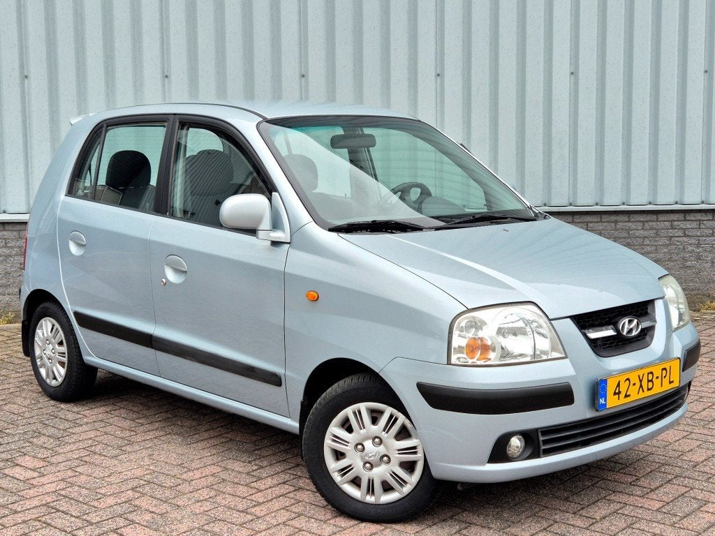 Hyundai ATOS 1.1 Dynamic Cool APK 2027, Auto's, Hyundai, Voorwielaandrijving, 31 €/maand, Origineel Nederlands, Bedrijf