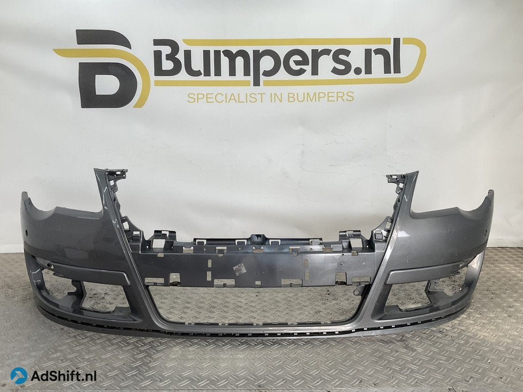 Bumper Volkswagen PASSAT B6 2010 3C0807221C Voorbumper H10-1, Auto-onderdelen, Carrosserie en Plaatwerk, Bumper