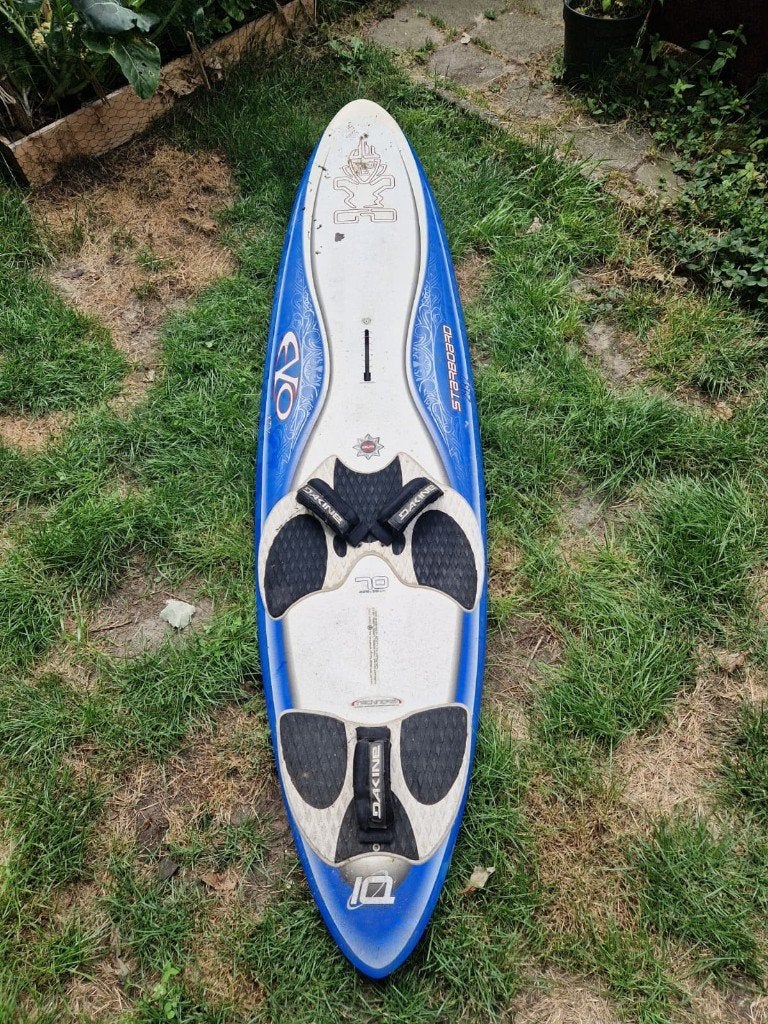 Starboard Evo XTV 70L, Watersport en Boten, Ophalen, Met voetbanden, Gebruikt, Minder dan 250 cm
