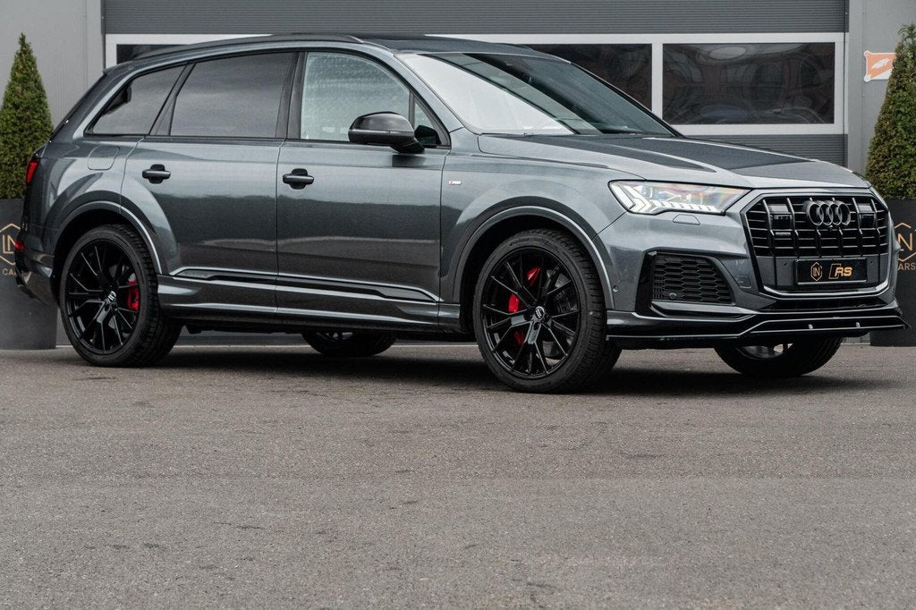 Audi Q7 60 TFSI e quattro Competition |Pano|Sfeerverlichting, Auto's, Audi, Automaat, Gebruikt, 2995 cc, Met garantie (alle)