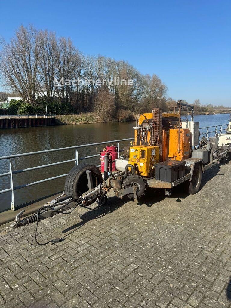 Breining Mono 500 AFU bitumenketel, Ophalen