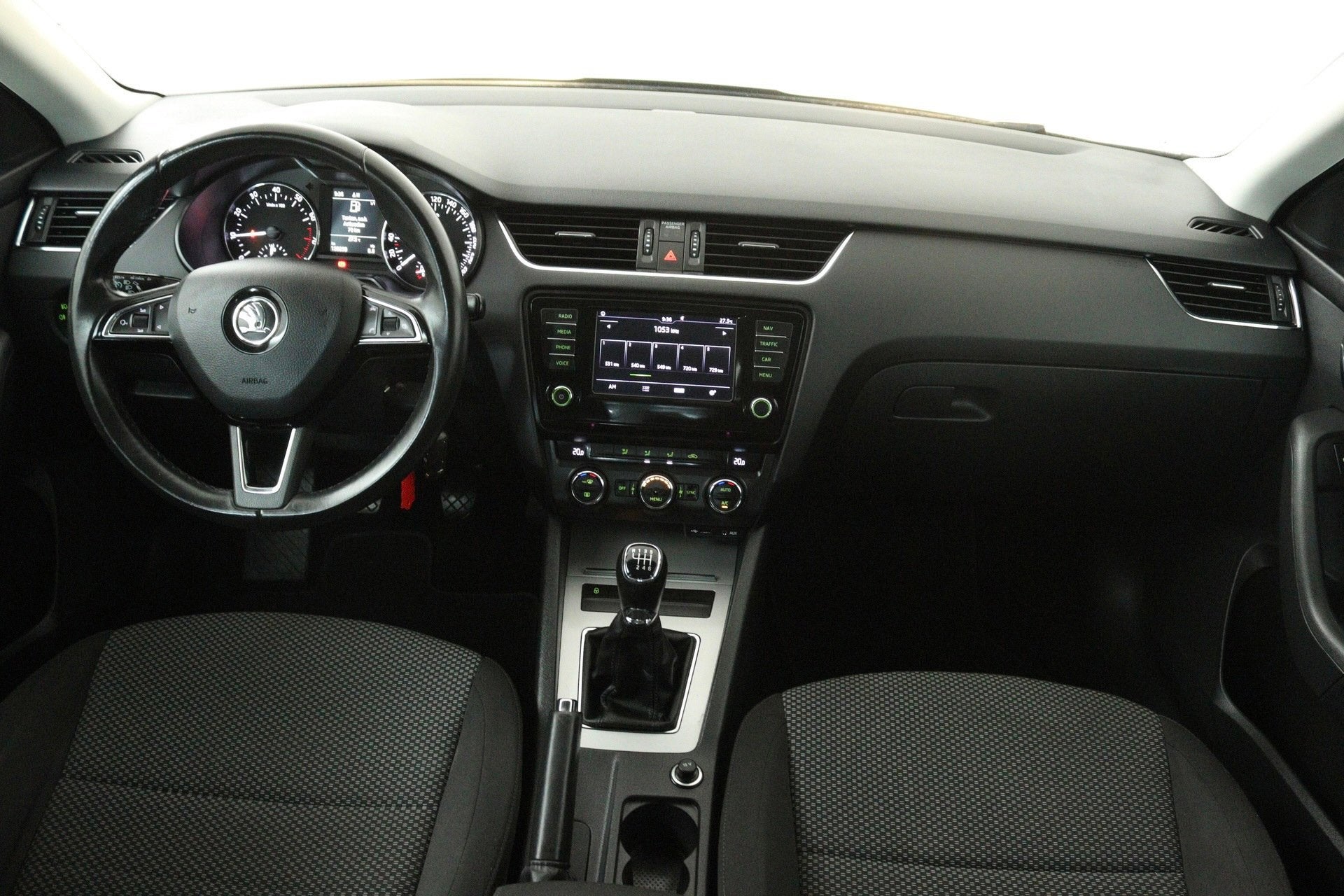Skoda Octavia 1.0 TSI Greentech Ambition Business (NAVIGATIE, Auto's, Skoda, Voorwielaandrijving, Parkeersensor, Stof, Gebruikt