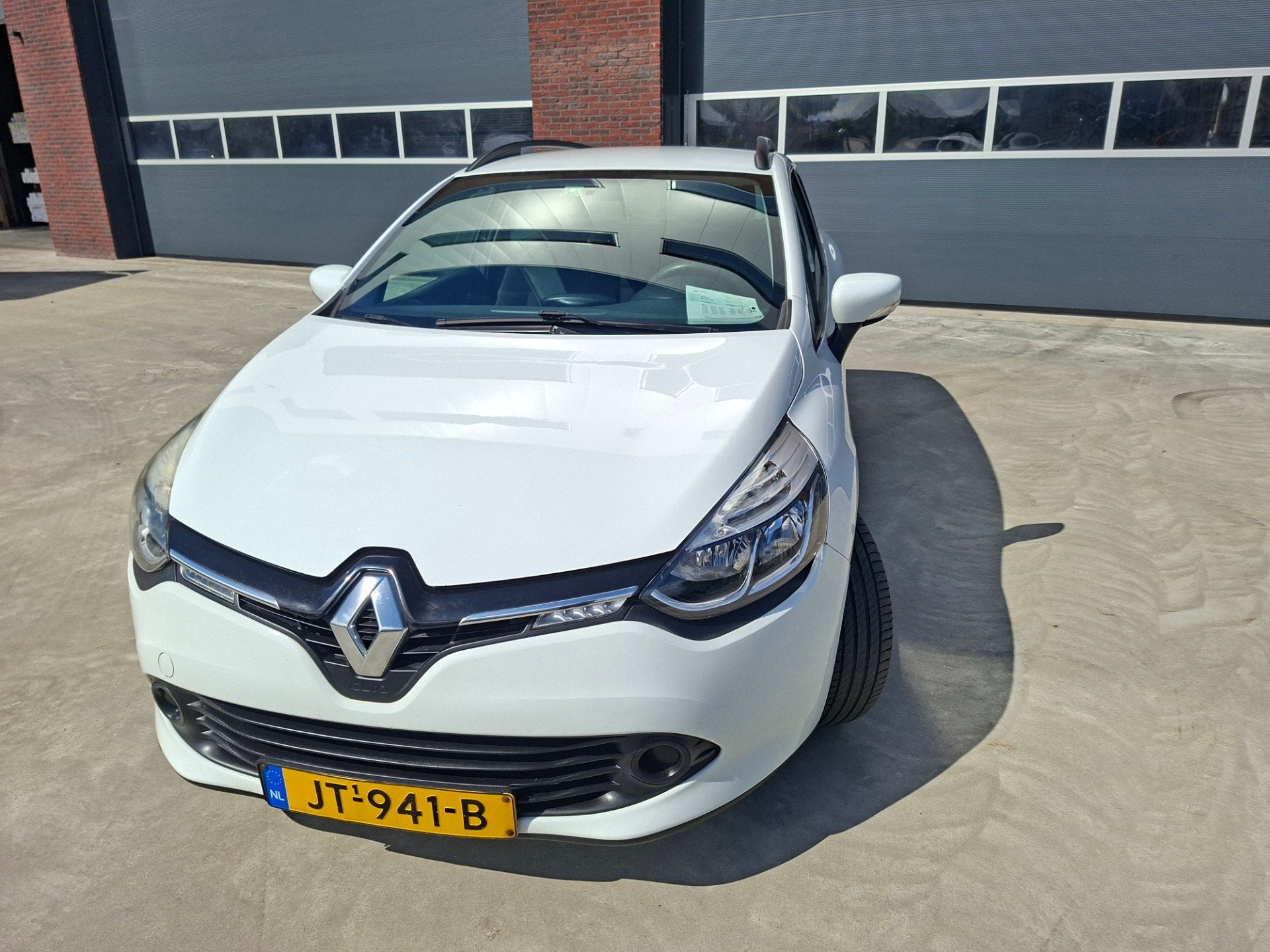 Renault Clio Estate 1.5 dCi ECO Expression AIRCO NAV LMV, Voorwielaandrijving, Stof, Gebruikt, Euro 6