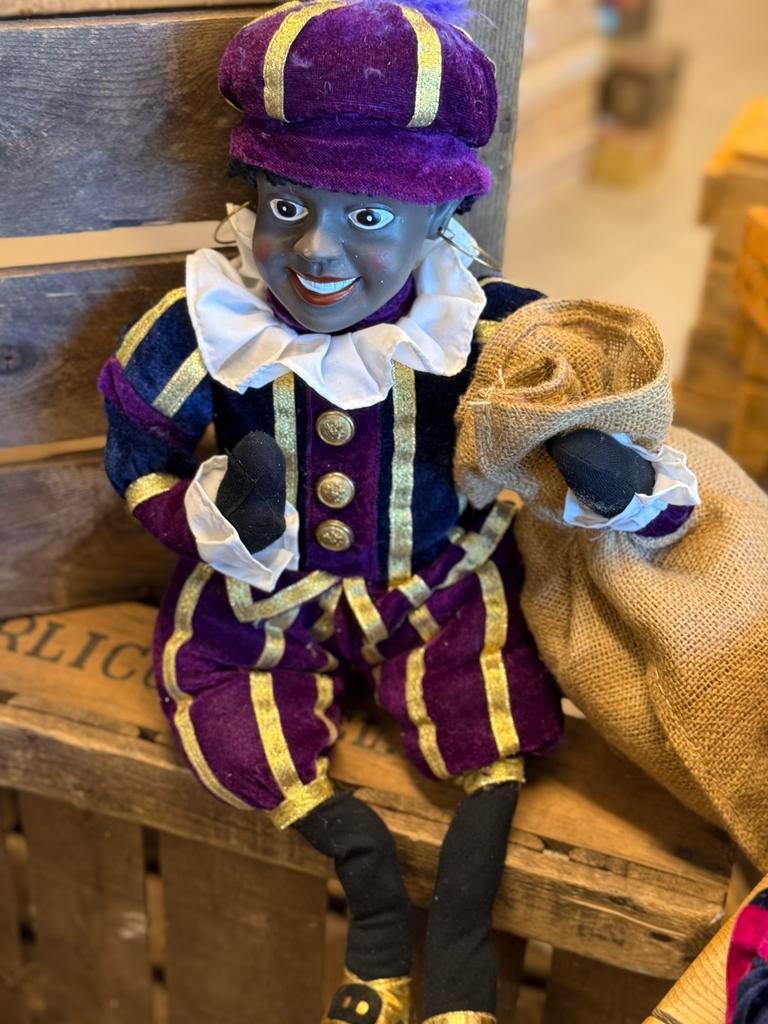 Zwarte piet met jutte zak, Diversen, Sinterklaas, Ophalen of Verzenden, Zo goed als nieuw