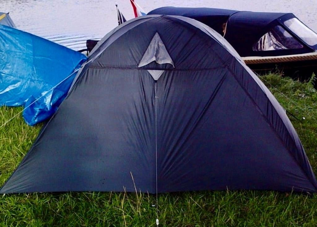 High Peak 2 persoons tent, Ophalen, Zo goed als nieuw, Tot en met 2
