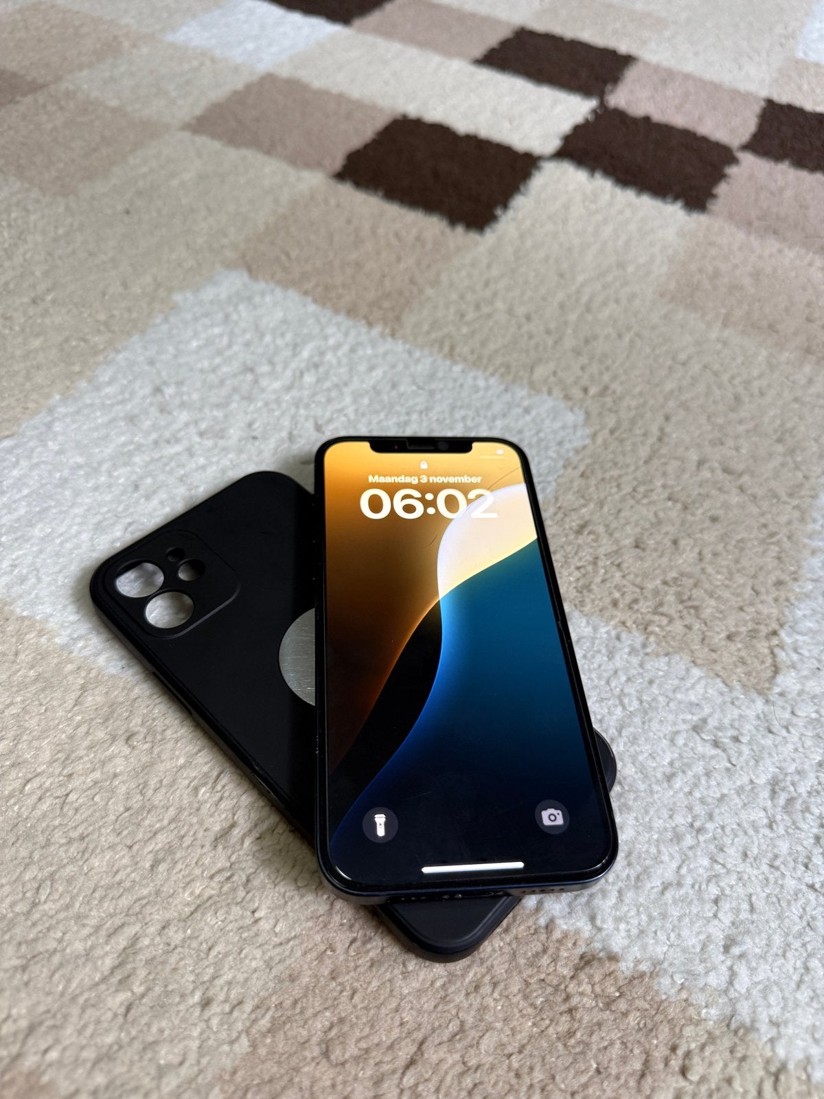 iPhone 12 Zwart 64GB - Goede staat - Hoes - Bon aanwezig, Telecommunicatie, Zwart, 78 %, Ophalen of Verzenden, IPhone 12