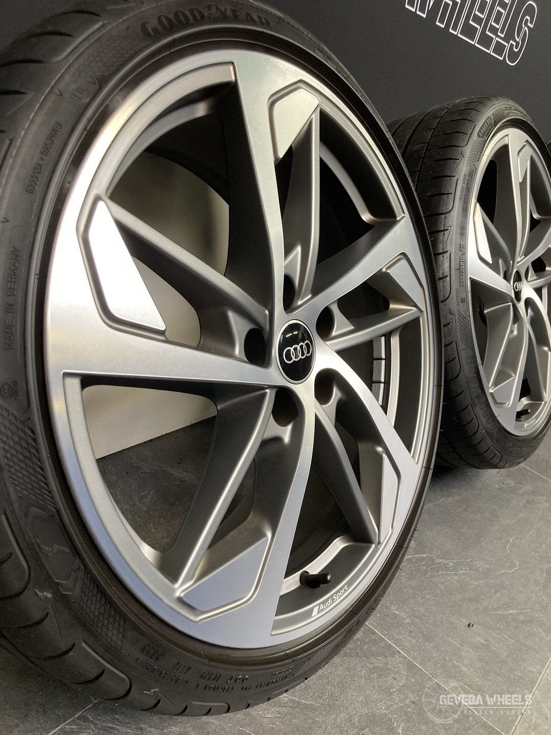 19" originele Audi A3 / S3 8P 8V 8Y velgen + banden 5x112, 19 inch, Gebruikt, -, -