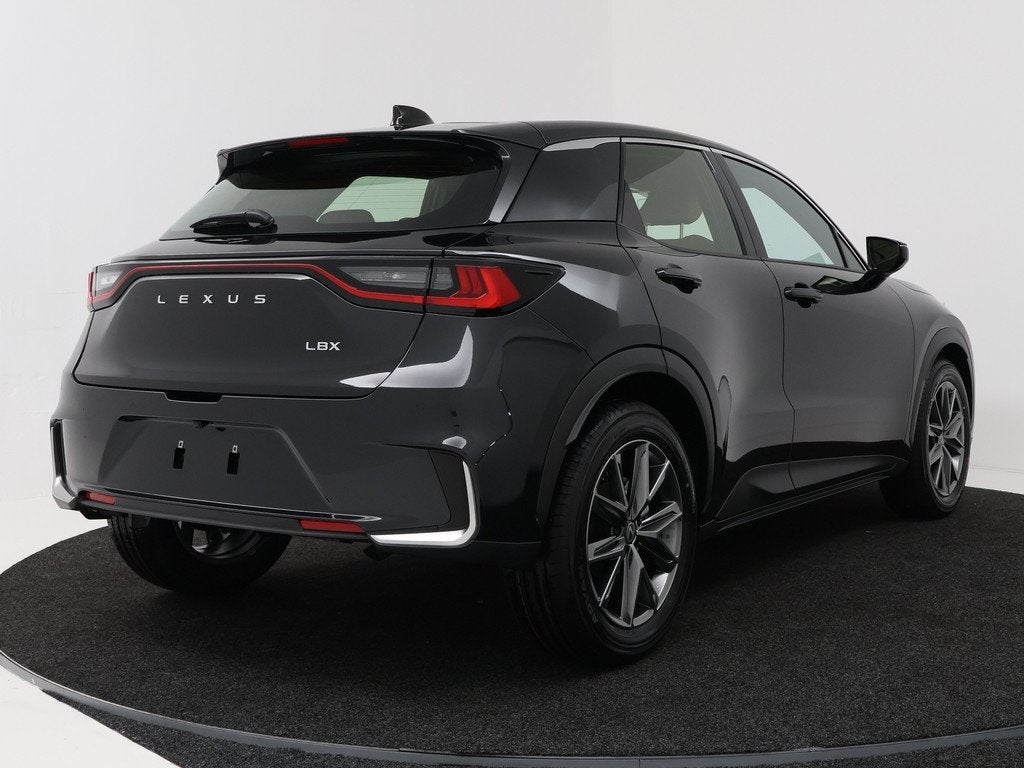 Lexus LBX Relax 2WD | Tech Pack | (bj 2026, automaat), Auto's, Lexus, 12 maanden, 136 pk, Gebruikt, Zwart
