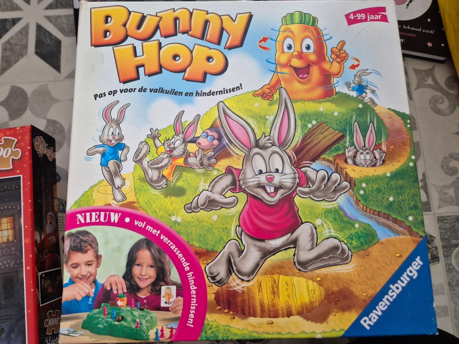 Bunny Hop, junior monopoly en afwasbare stiften, Hobby en Vrije tijd, Gezelschapsspellen | Bordspellen, Drie of vier spelers, Ophalen
