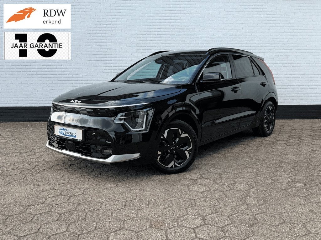 Kia Niro EV DynamicPlusLine 64.8 kWH ACC l CAMERA l SOH 99%!, Auto's, Kia, Gebruikt, 1657 kg, Leder en Stof, Zwart