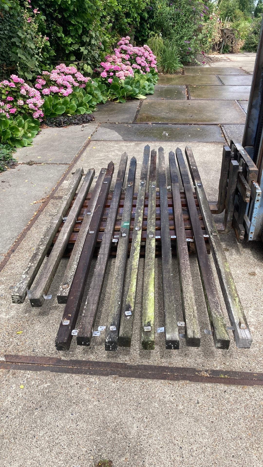 Palen azobe, Tuin en Terras, Palen, Balken en Planken, Ophalen, Gebruikt, 250 cm of meer, Palen