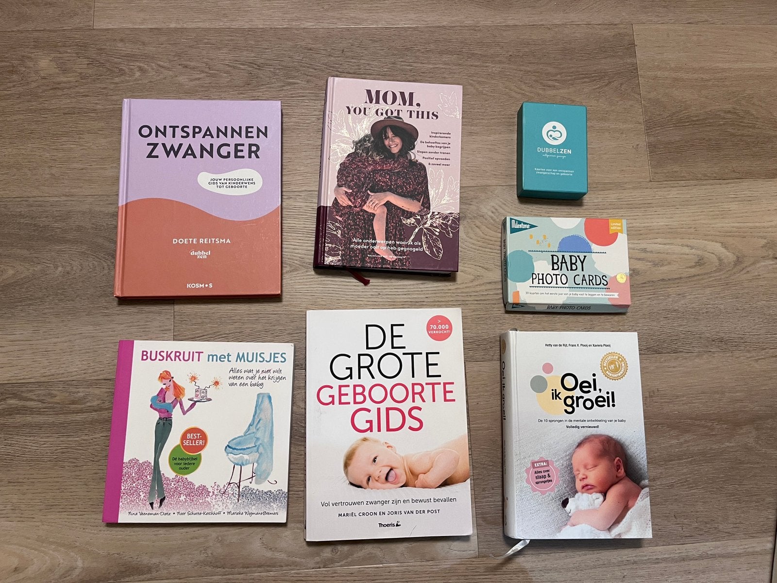Set boeken over zwangerschap, geboorte en babyontwikkeling, Ophalen of Verzenden, Zwangerschap en Bevalling