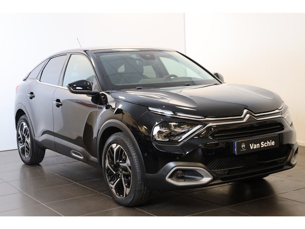Citroën C4 PT 130 Shine Camera | HiFi | Stoel en voorruitve, Voorwielaandrijving, Gebruikt, 1199 cc, Zwart