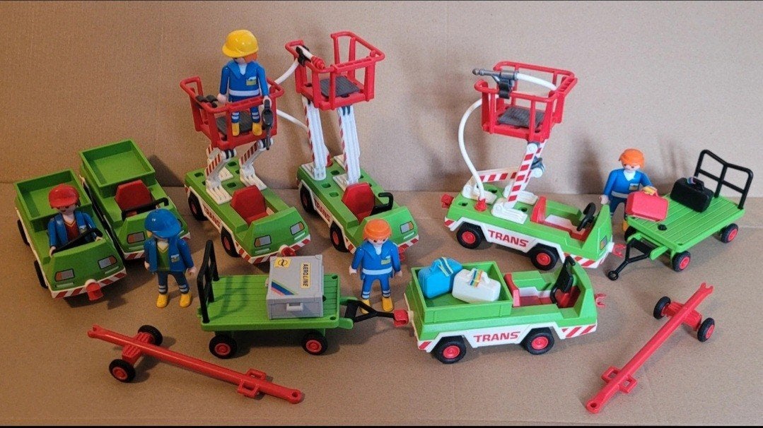 Playmobil vliegveld sets 3212 en 3197, Kinderen en Baby's, Speelgoed | Playmobil, Ophalen of Verzenden, Gebruikt, City life, Voertuig