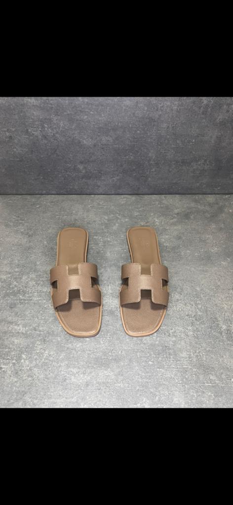 Hermes | Slippers | Meerdere Kleuren | Oran |, Ophalen of Verzenden, Nieuw, Zwart, Slippers