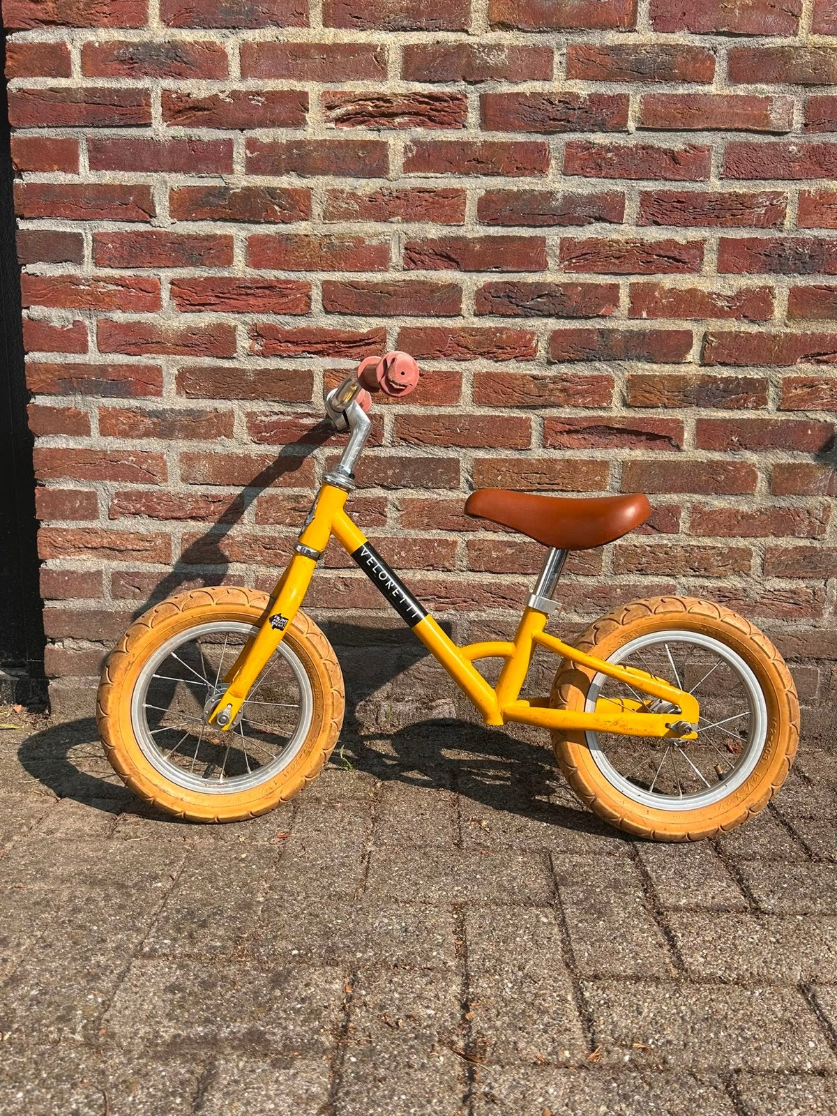 Veloretti loopfiets geel - gebruikt, Ophalen, Zo goed als nieuw, Minder dan 16 inch
