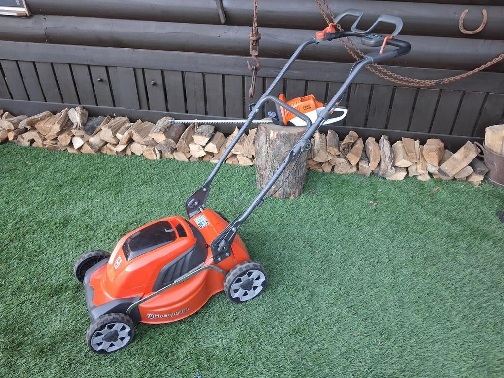 Husqvarna LC 141i accu grasmaaier – 2018, Tuin en Terras, Ophalen, Cirkelmaaier, Gebruikt, Accu-grasmaaier