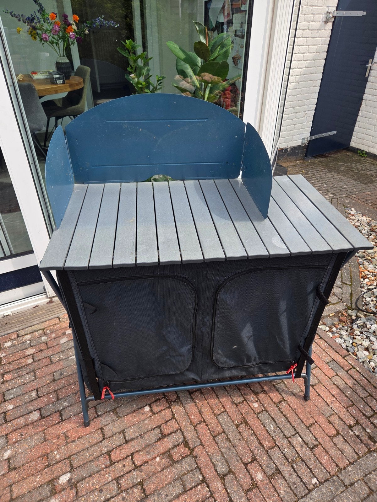 Redwood Outdoors Campingkast / Keukenkast met windscherm, Caravans en Kamperen, Ophalen of Verzenden, Gebruikt