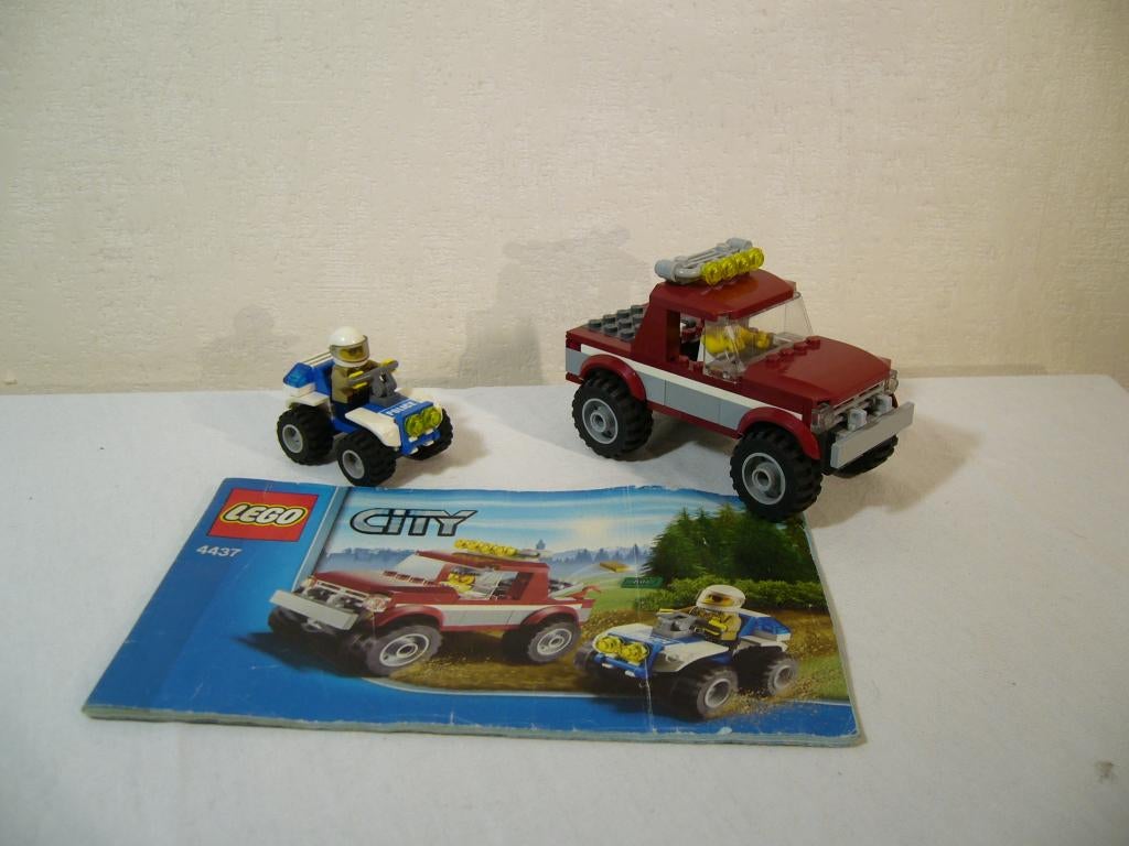 Lego City 4437 Police Pursuit, Ophalen of Verzenden, Complete set, City, Gebruikt
