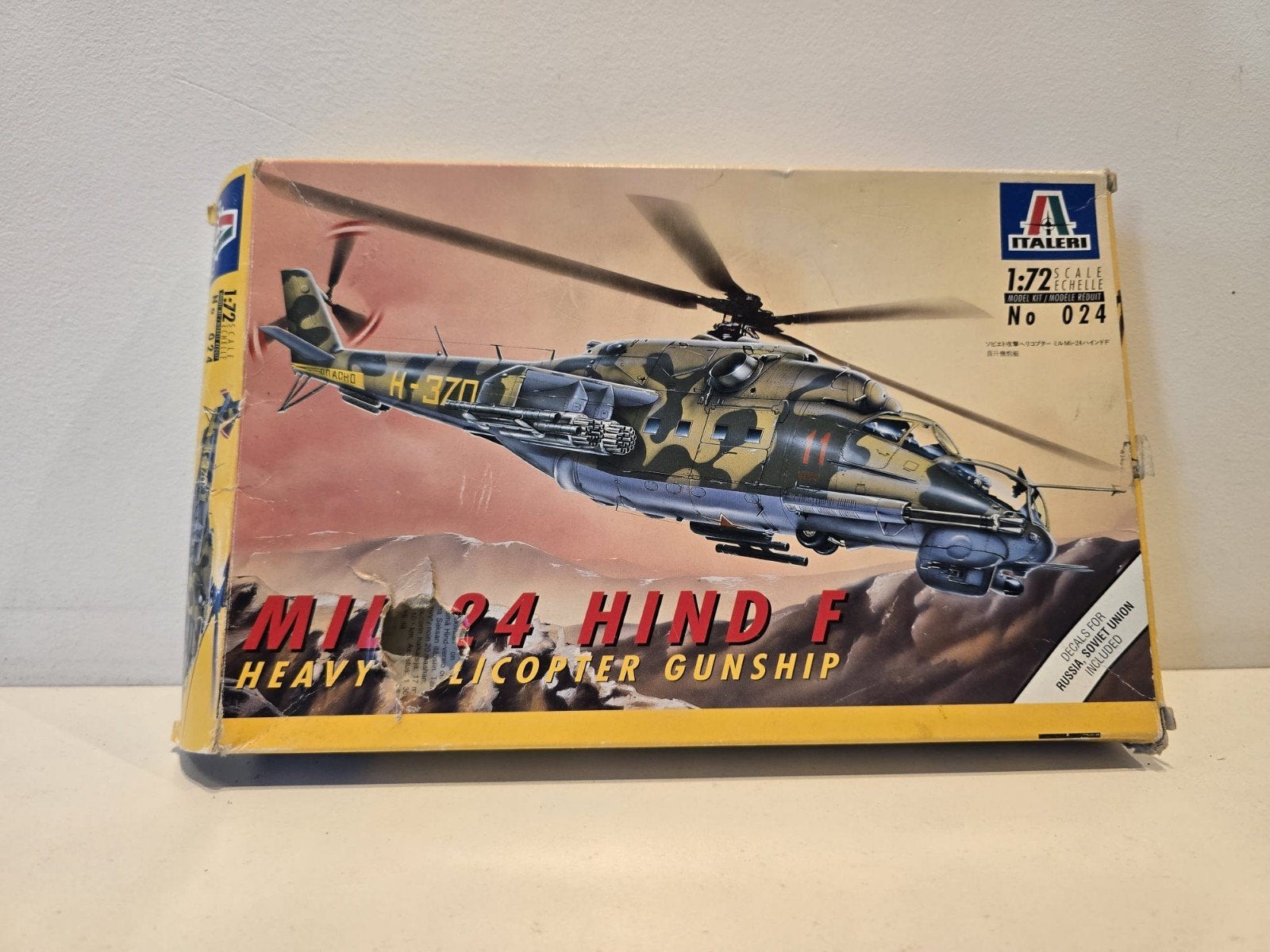 Italeri Mil-24 Hind F 1:72 Schaal Modelbouw Helikopter, Hobby en Vrije tijd, Modelbouw | Vliegtuigen en Helikopters, 1:72 tot 1:144