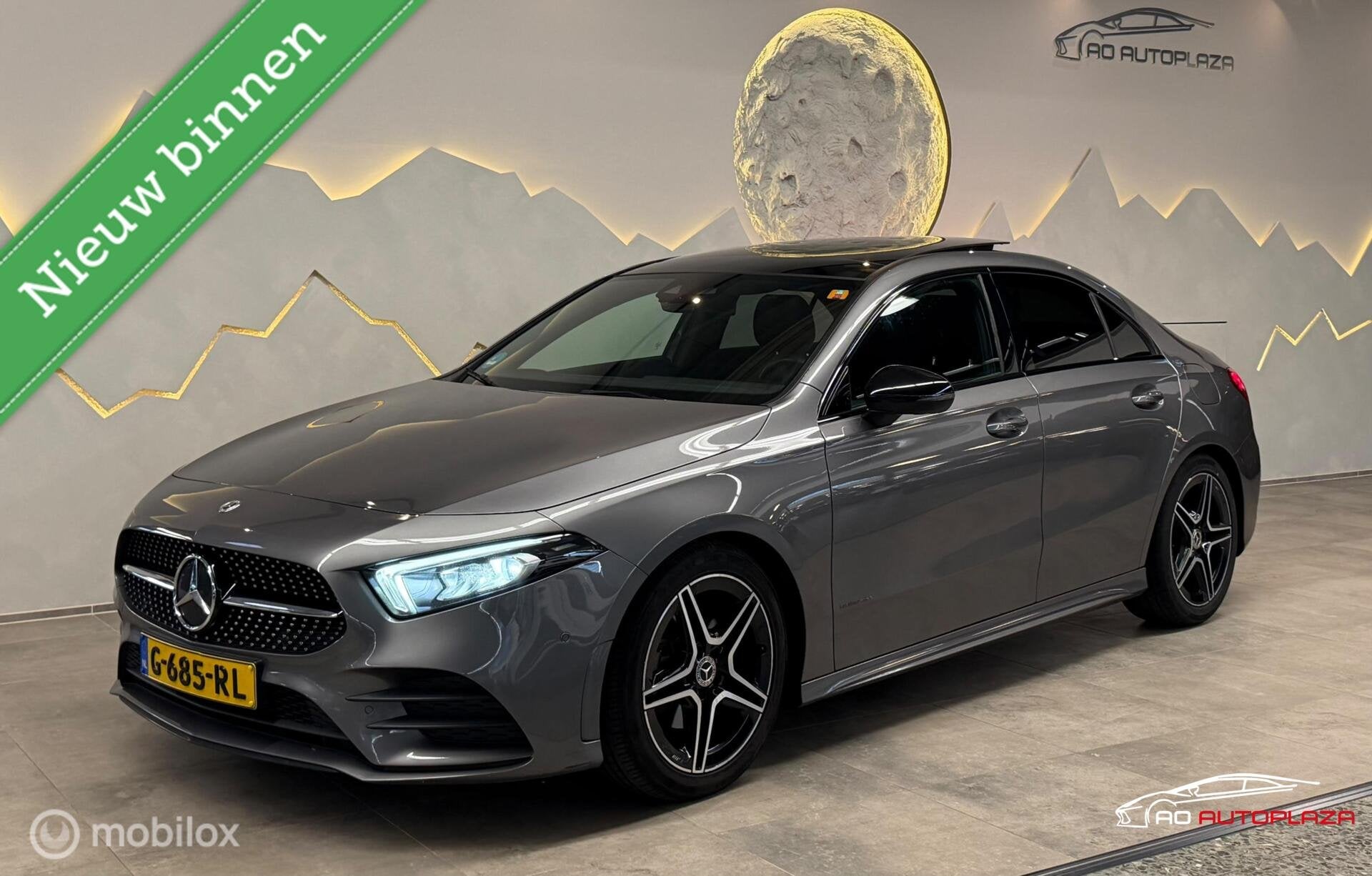 Mercedes A-klasse 180 AMG Limousine Panorama/Camera/Night pa, 136 pk, Euro 6, 4 cilinders, Origineel Nederlands